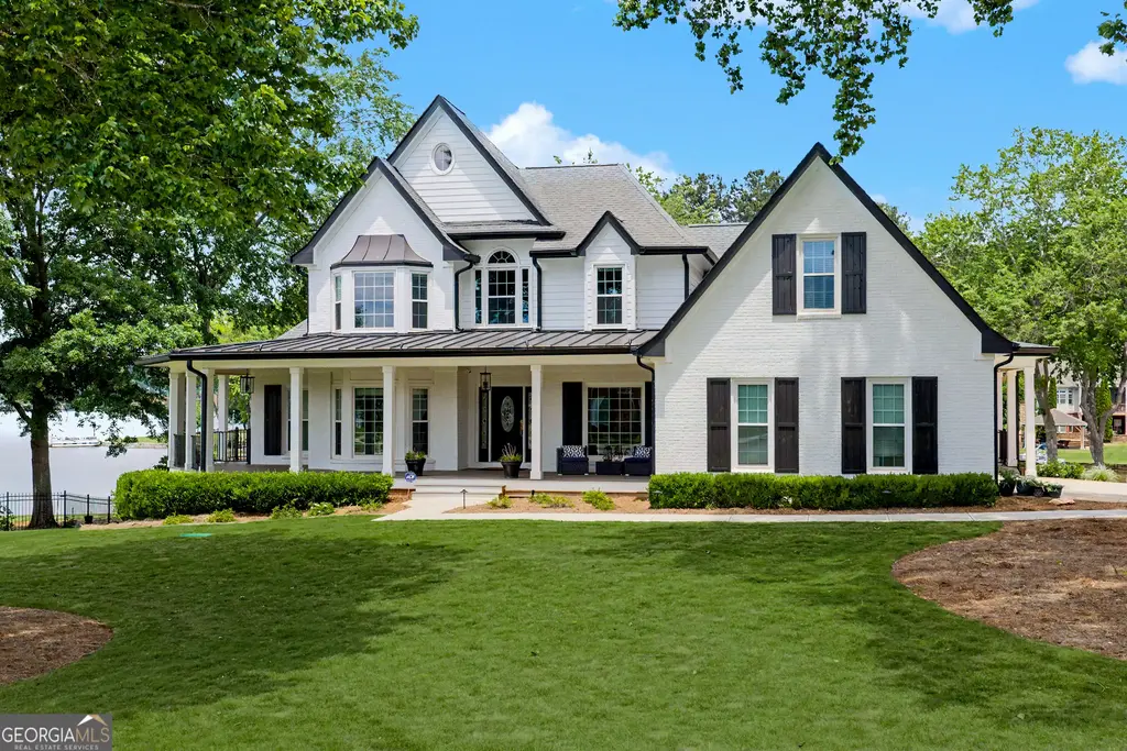 145 Bay Drive, Newnan