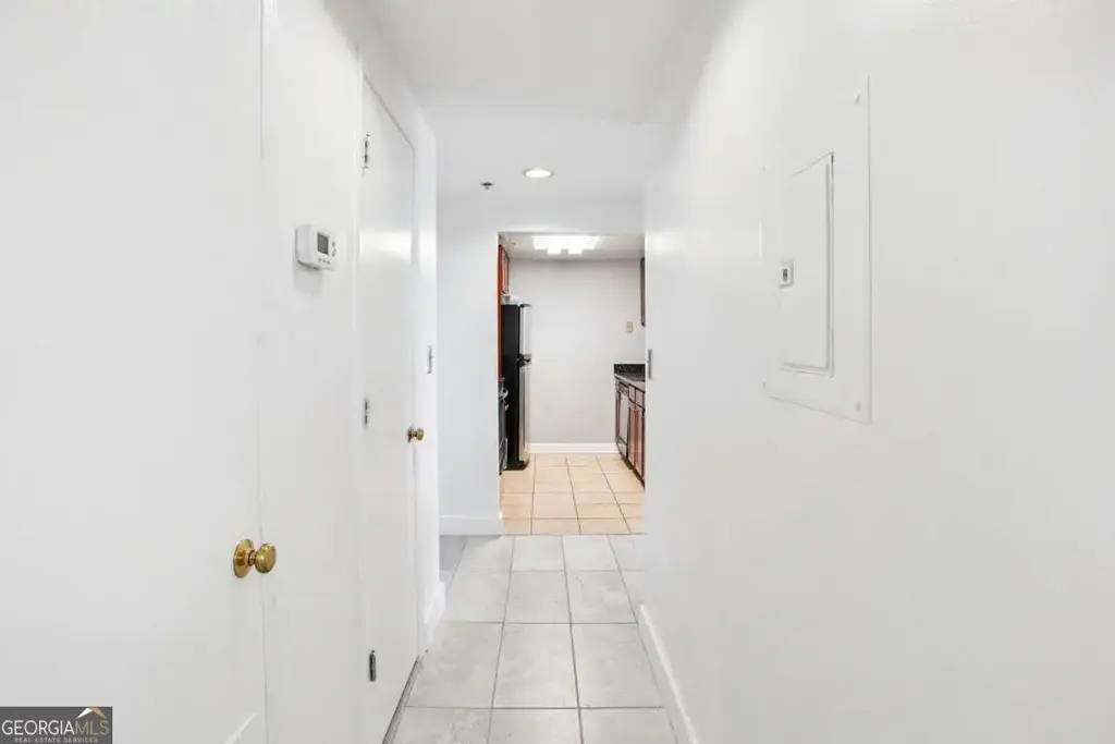 1280 W Peachtree Street Nw 3705, Atlanta