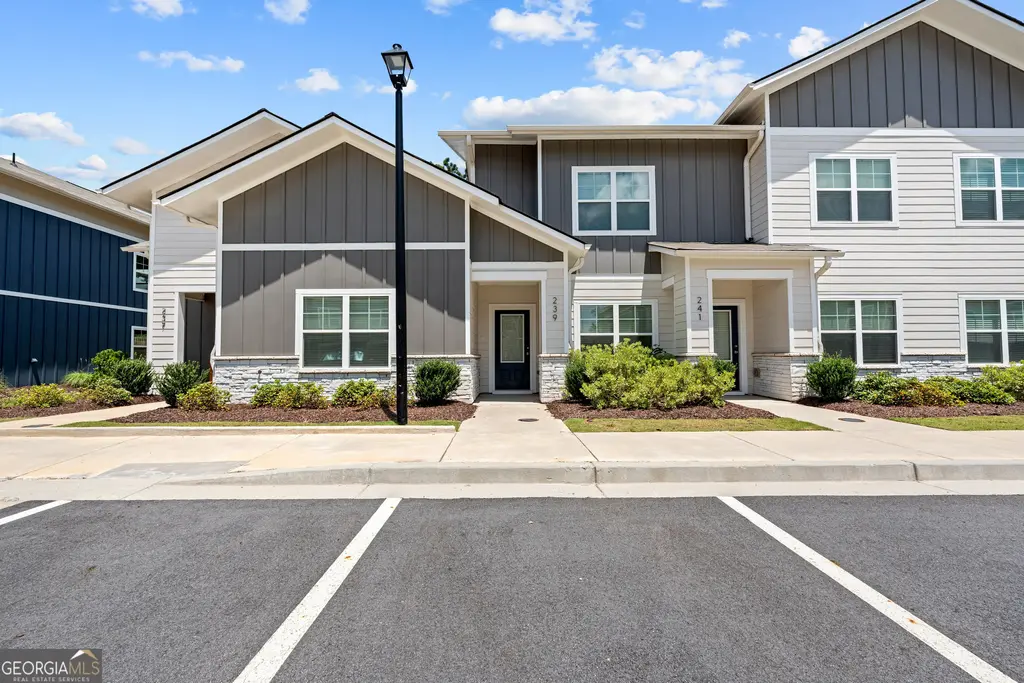 239 Rooker Drive, Lagrange