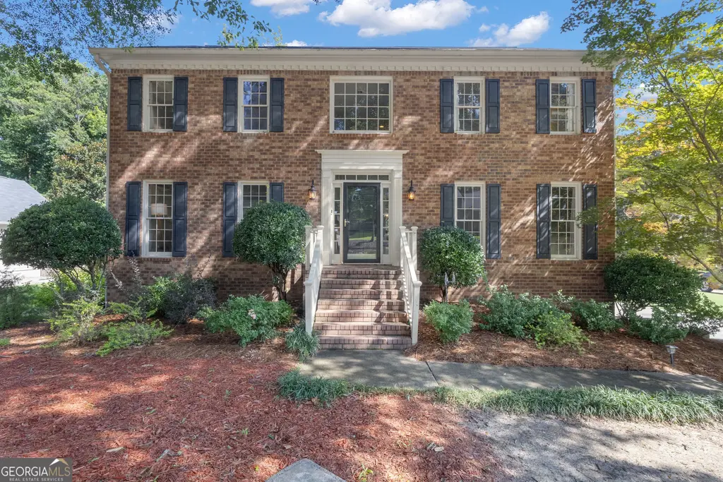 164 Cloister Drive, Peachtree City