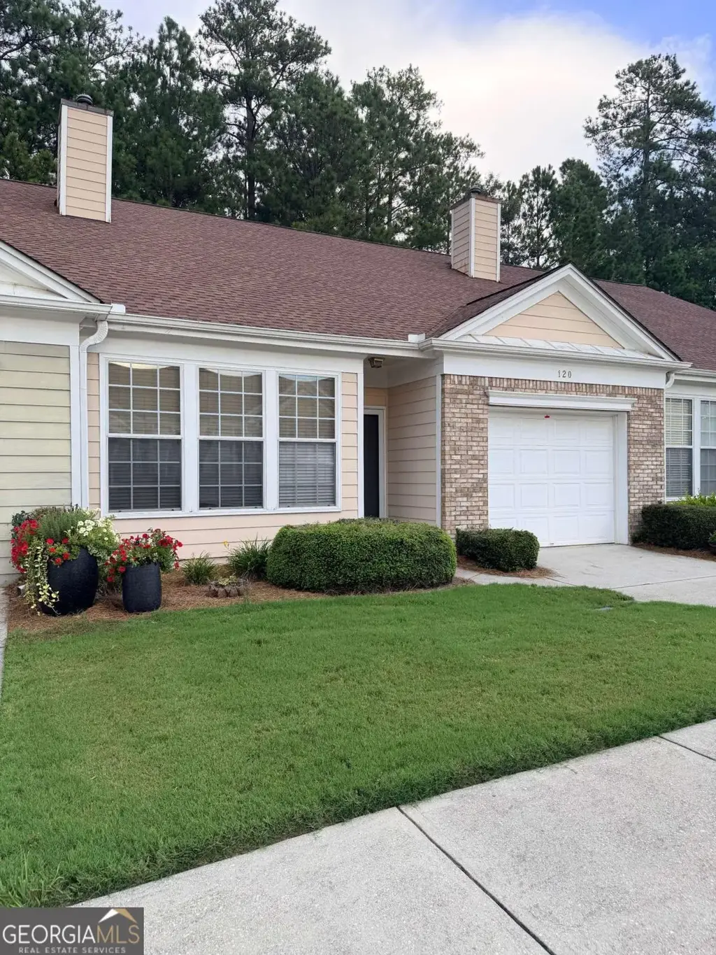 120 Camry Lane, Grayson