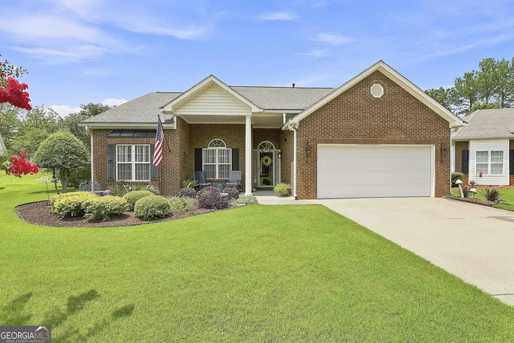 205 Autumn Glen Circle, Fayetteville