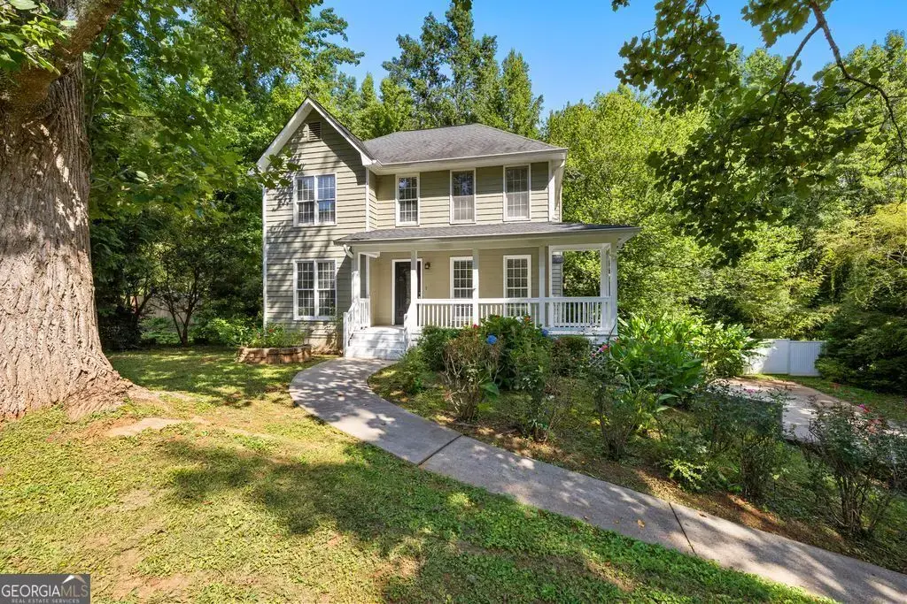 79 Thomas Crossing Drive, Newnan