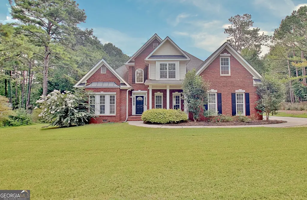 235 Manor Drive, Fayetteville