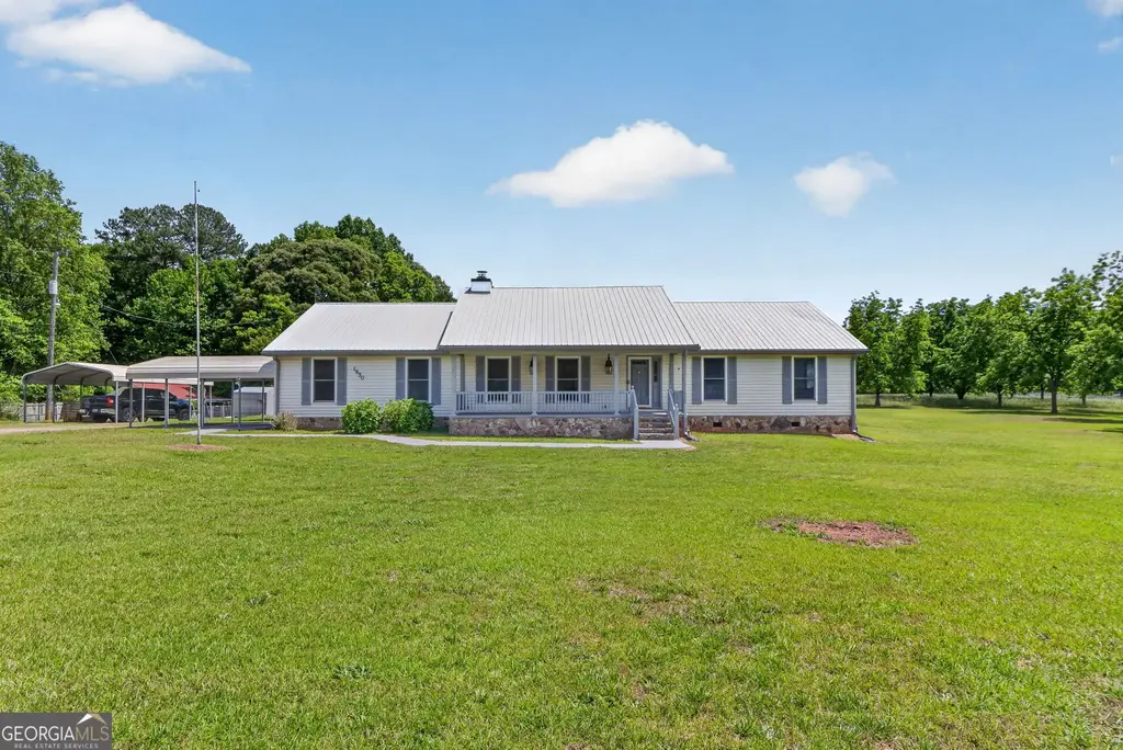 1650 Highway 81 W, McDonough