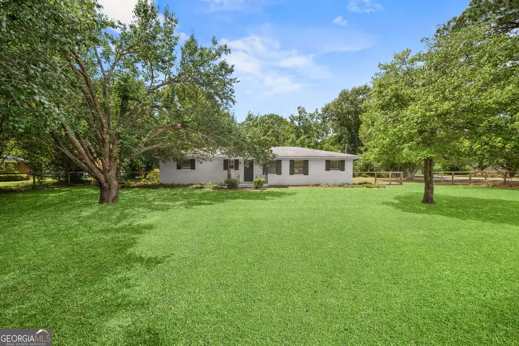 100 Pineview Road, Statesboro