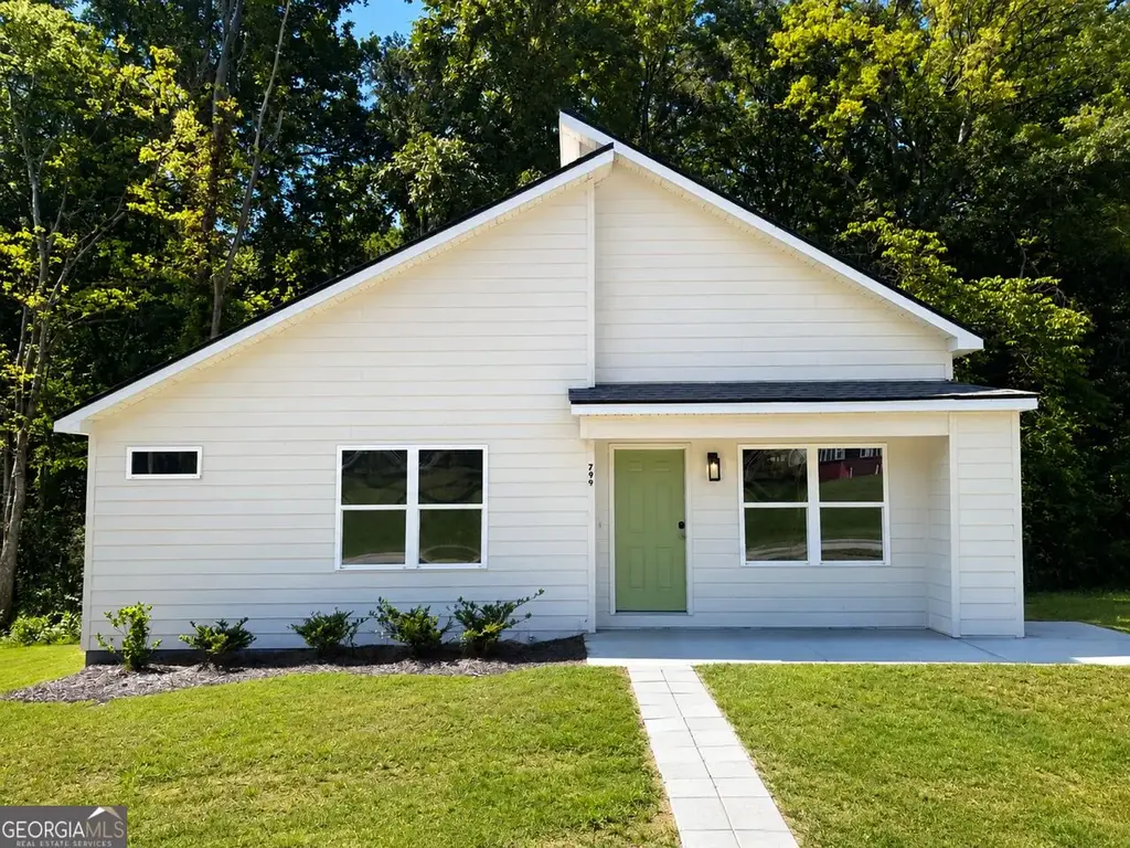 799 Hunnicutt Avenue, Lagrange
