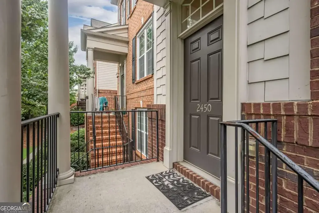 2450 Natoma Court Se 11, Smyrna