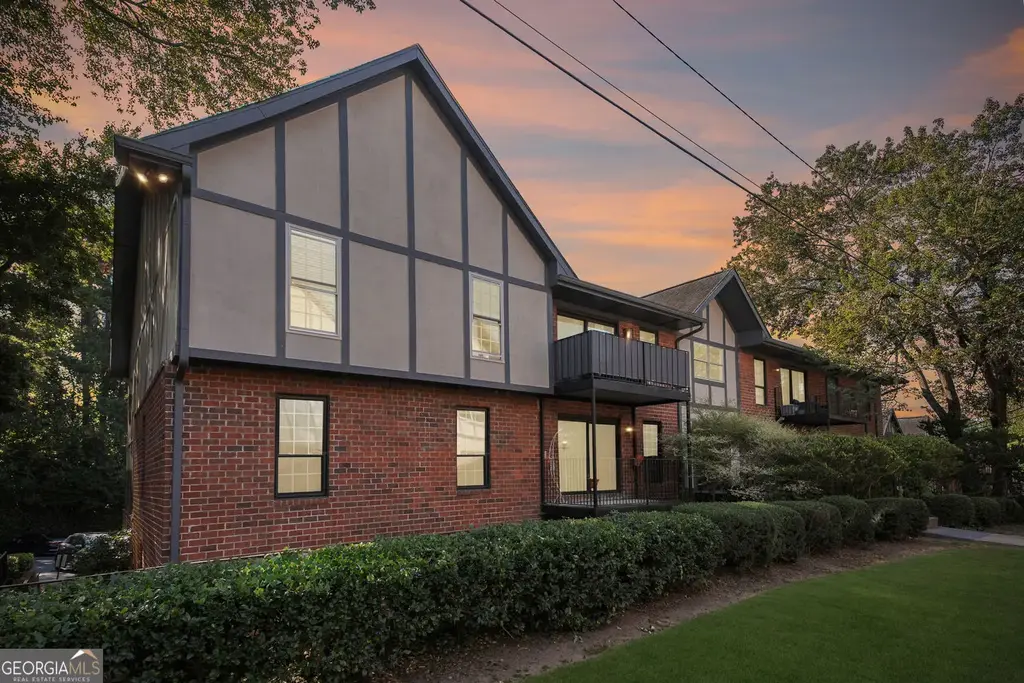 6851 Roswell Road F32, Sandy Springs