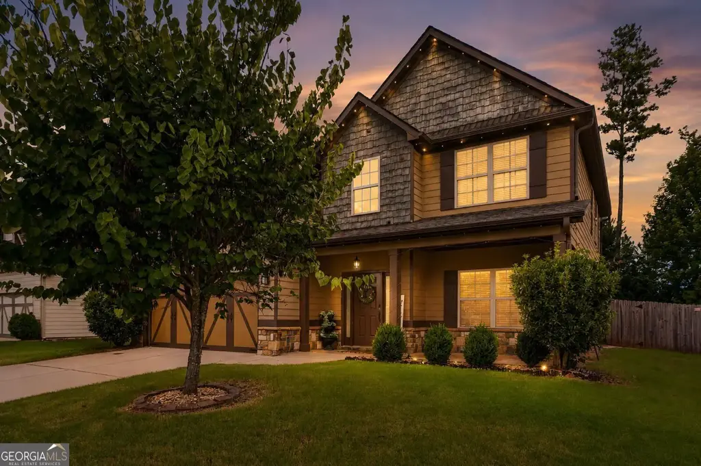 217 Cliffhaven Circle, Newnan