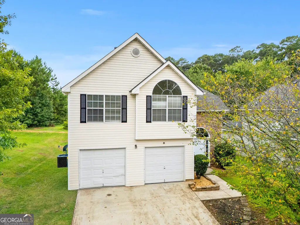 6559 Lancelot Court, Riverdale