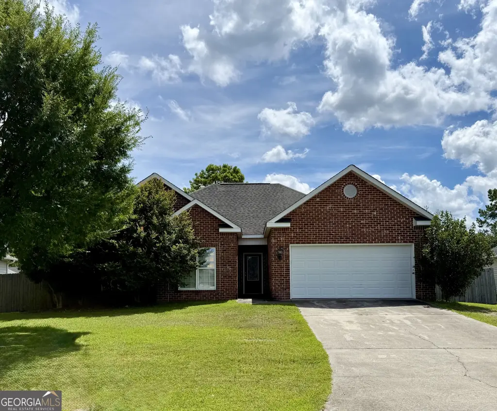 113 Berkley Circle, Warner Robins