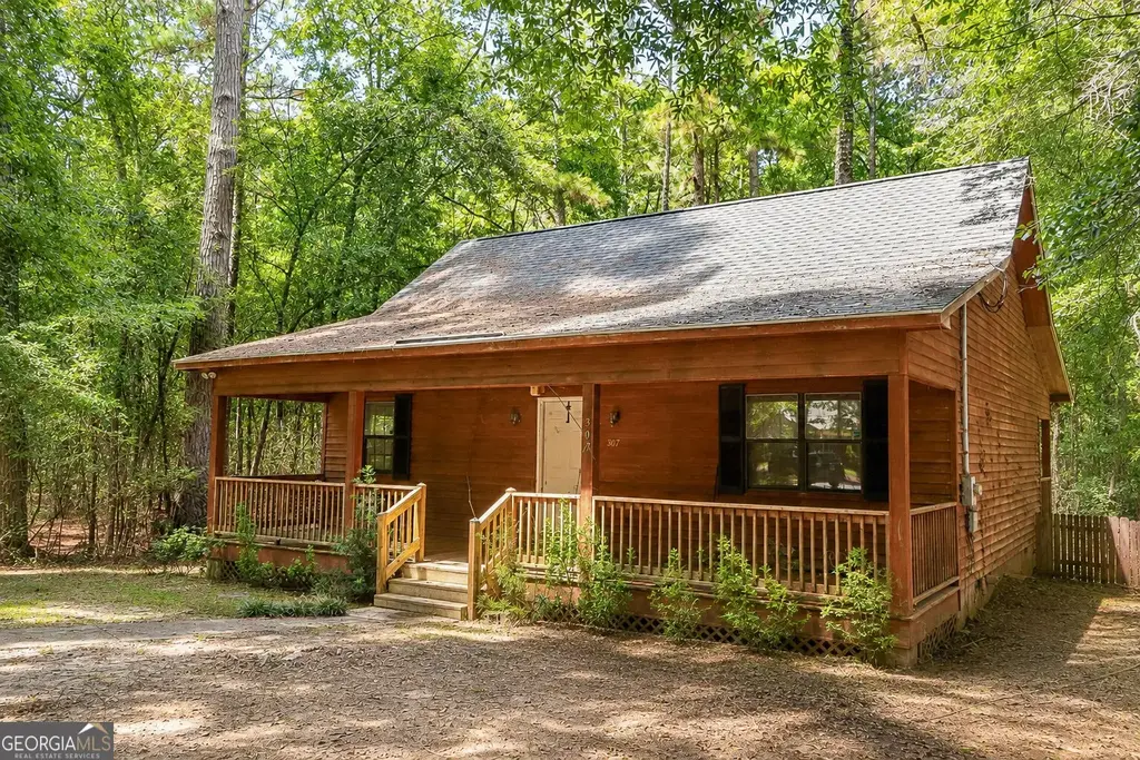307 Stepping Stone Court, Statesboro