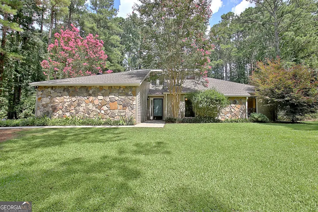 155 Eli Run, Fayetteville