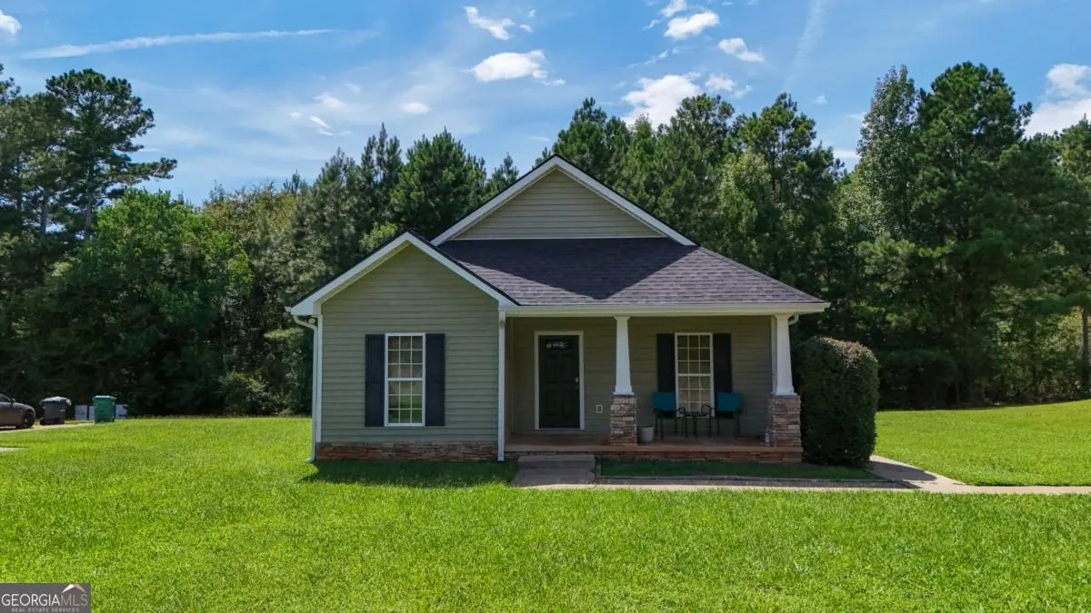 Photo of Listing #10824037