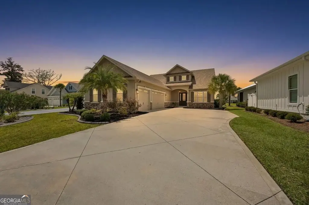 244 Jake Colton Drive, Kingsland