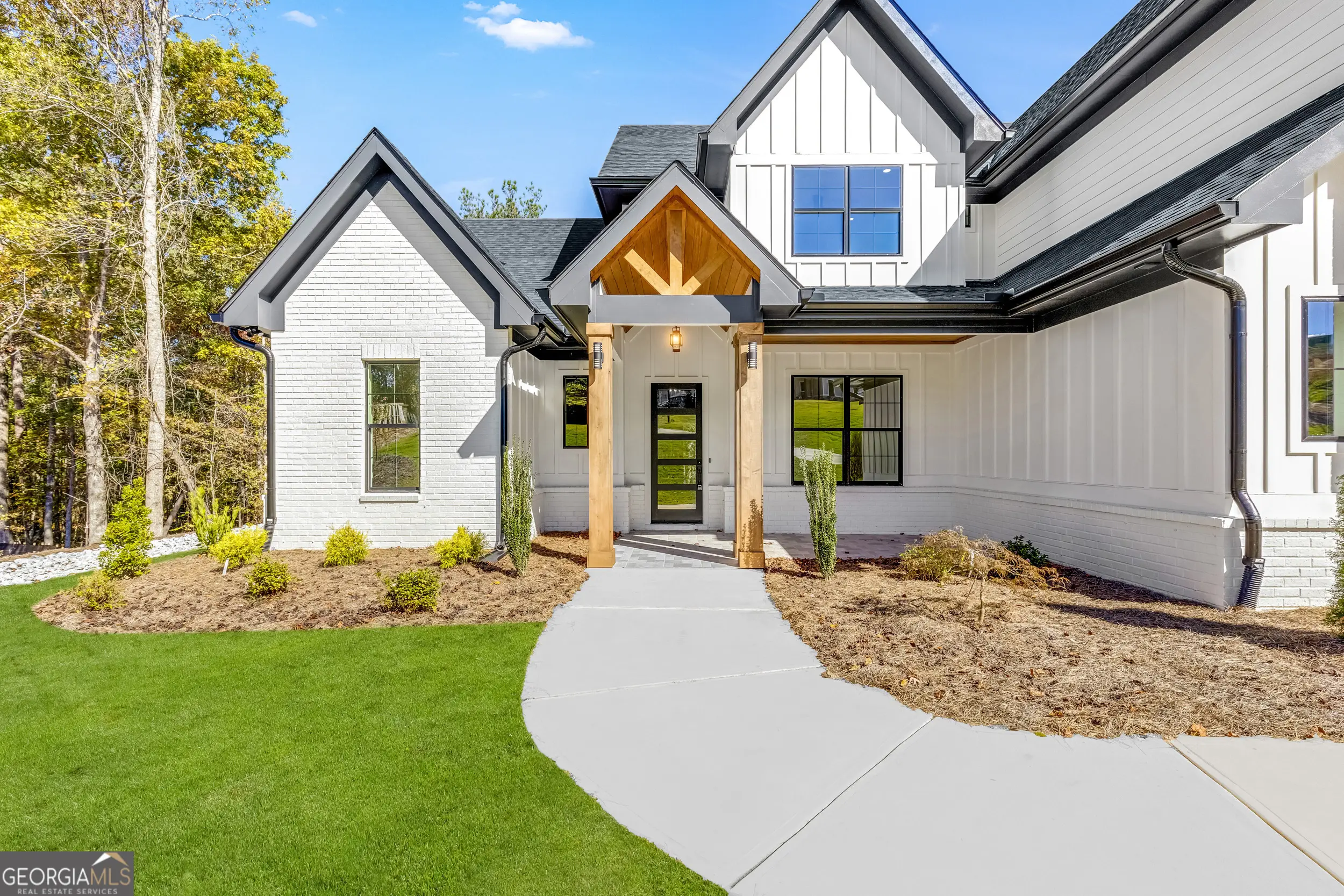 Photo of Listing #10824422