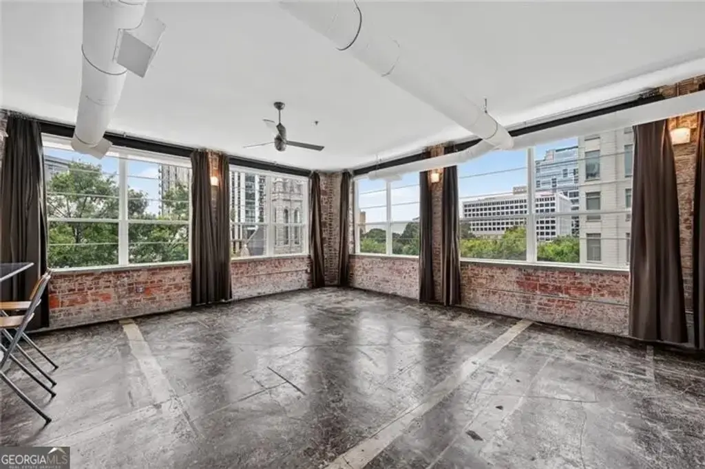 800 Peachtree Street Ne 8615, Atlanta