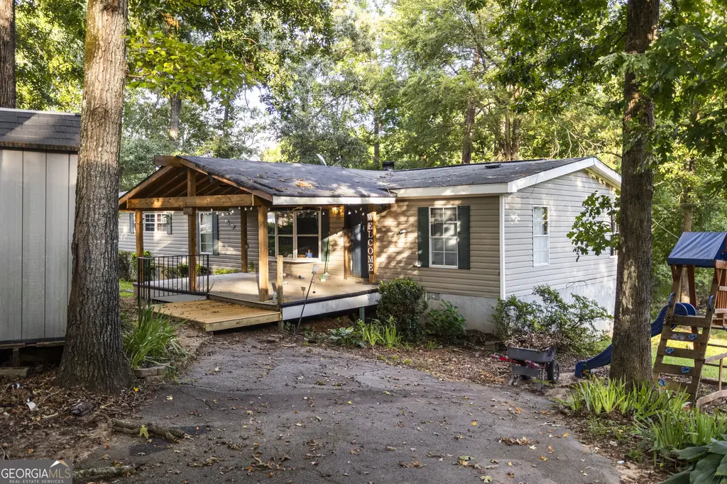 106 Flatrock Lane, Eatonton