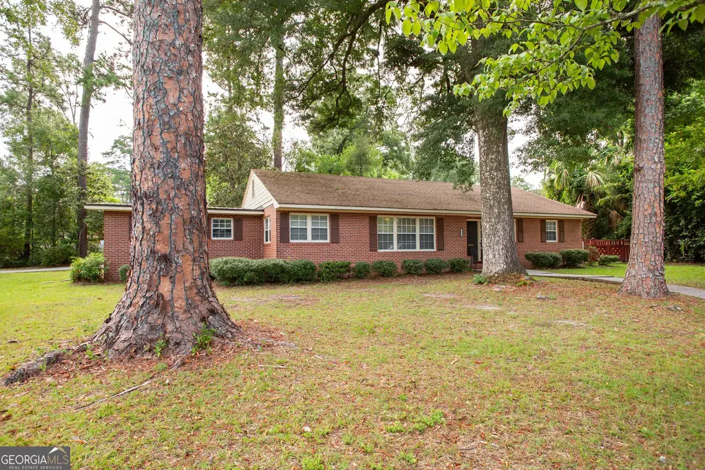 1112 Hill Street, Waycross