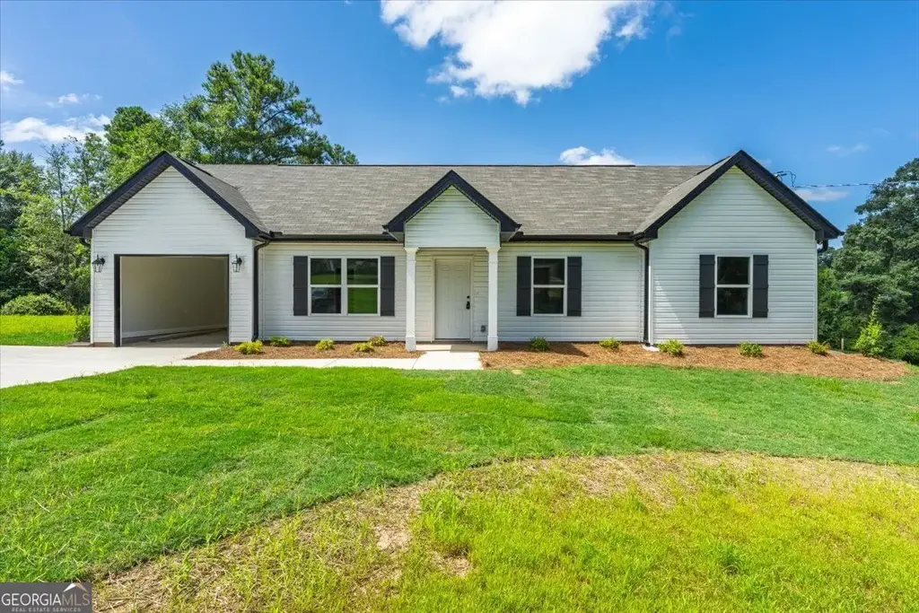 400 Woodhaven Road, Centerville