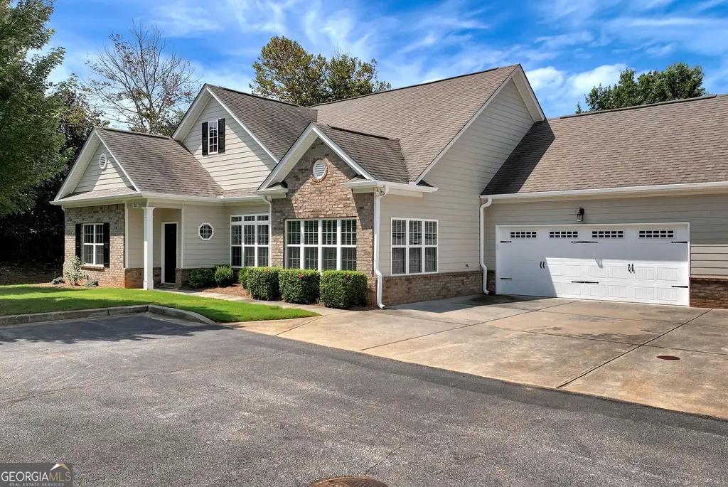 3601 Canton Road 111, Marietta