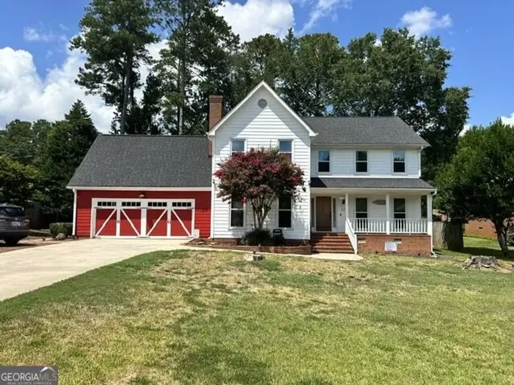 215 Pineywood Road, Griffin