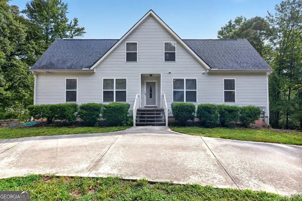 195 Evans Way, Fayetteville