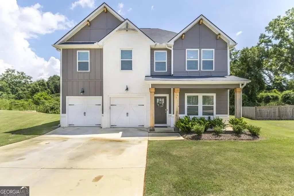 111 Corn Field Circle, Perry