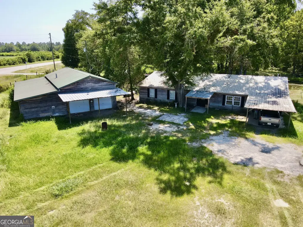 3718 N Highway 1, Midville