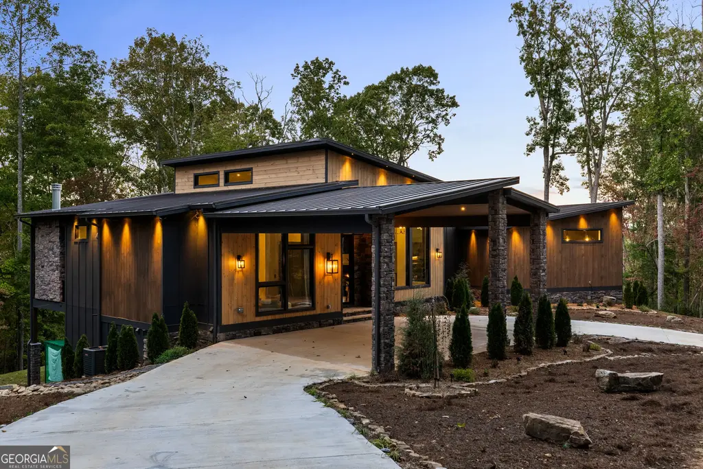 103 Dry Branch Trail, Blue Ridge
