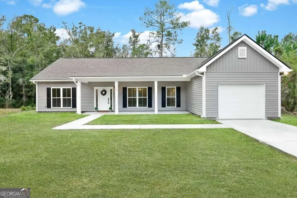 124 Creekwood Circle, Kingsland