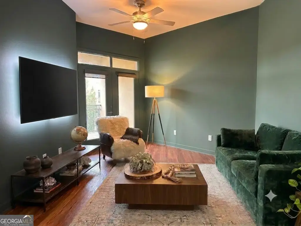 390 17th Street Nw 6056, Atlanta