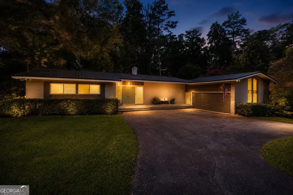 101 Jenkins Drive, Eatonton