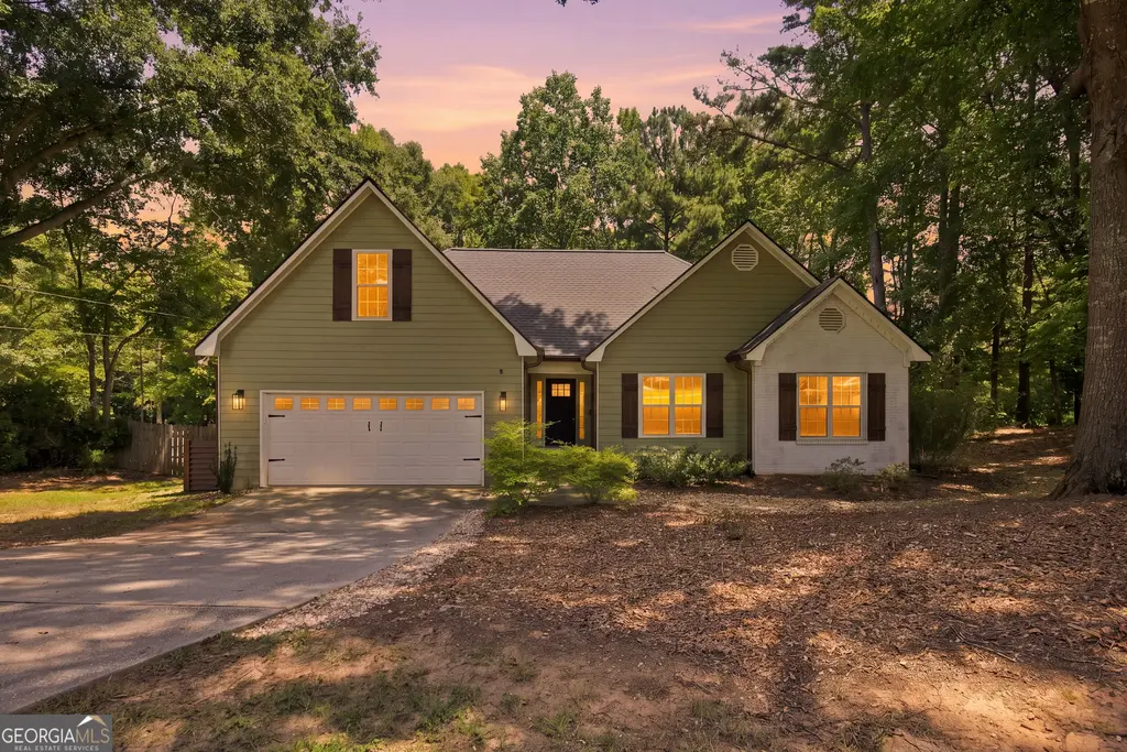 15 Stonewood Way, Sharpsburg