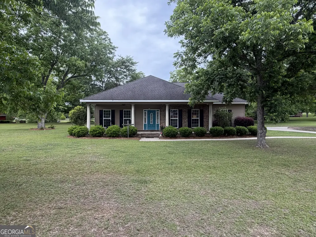 414 Parklane Drive, Dexter