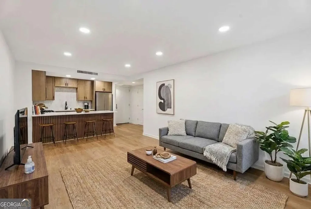 2965 Pharr Court South Nw 118, Atlanta