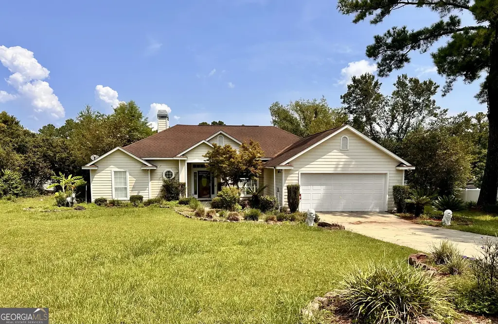3473 Robin Ridge, Waycross