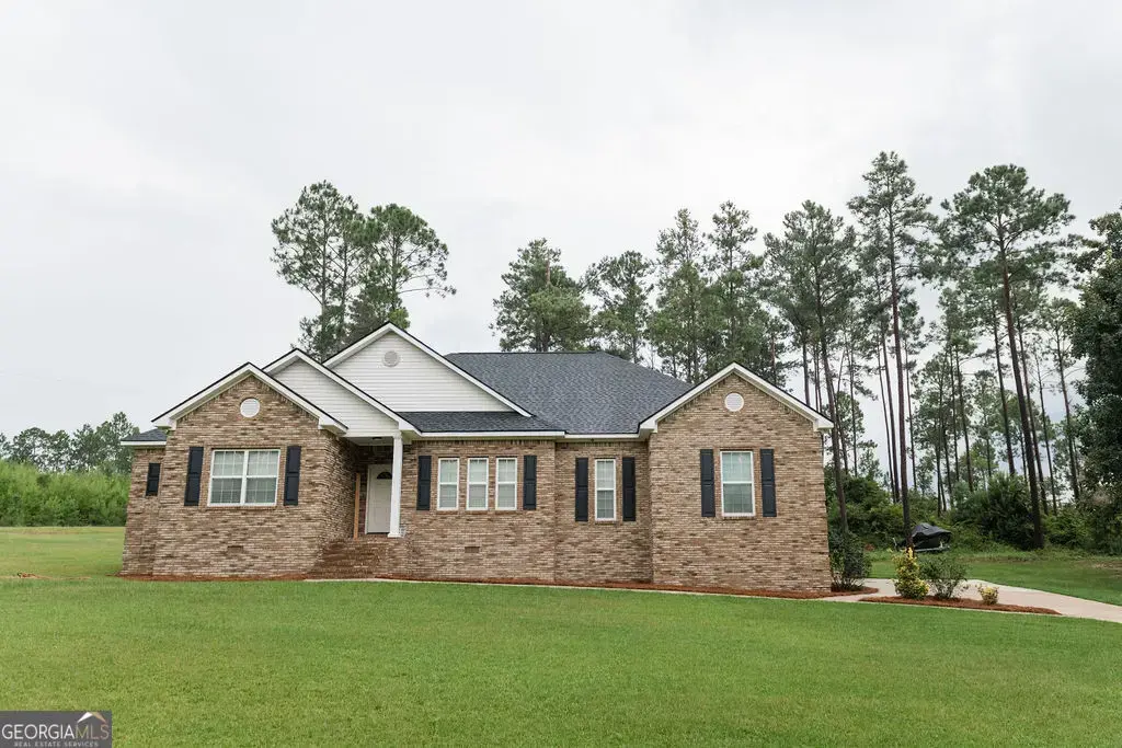 28 Oak Ridge Drive, Butler