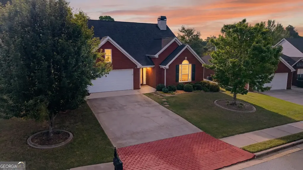 133 Meridian Drive, Stockbridge