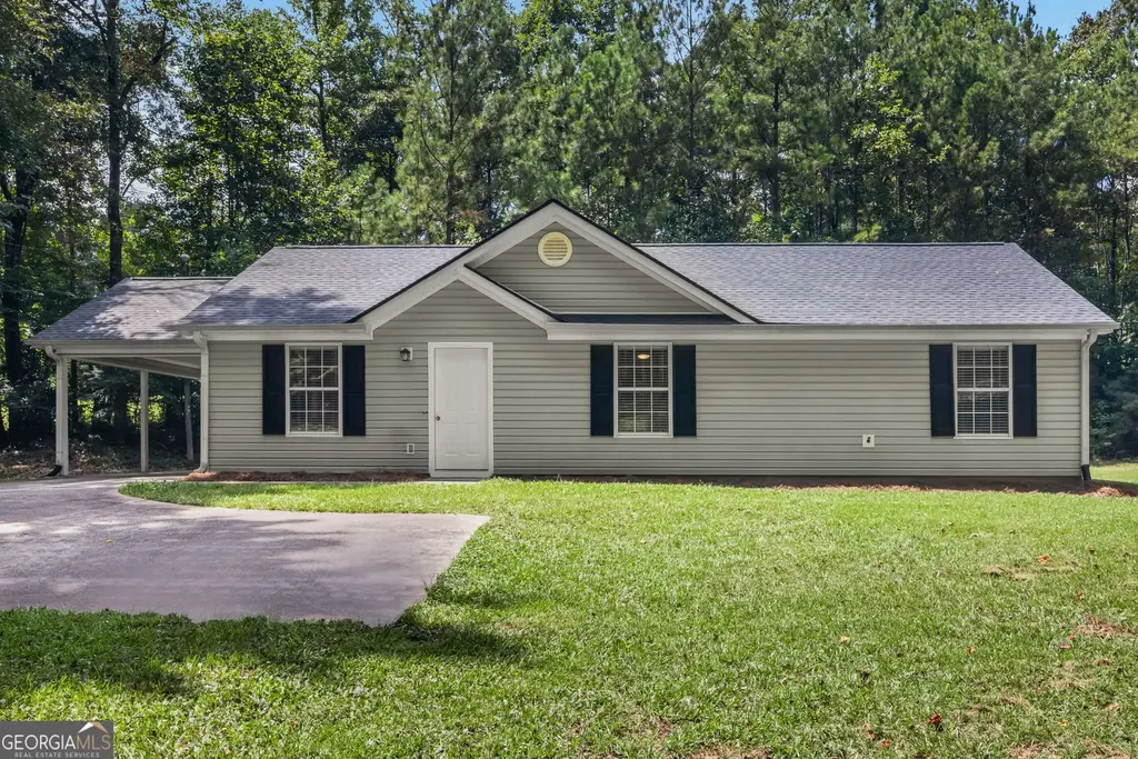 31 Pinelea Drive, Newnan