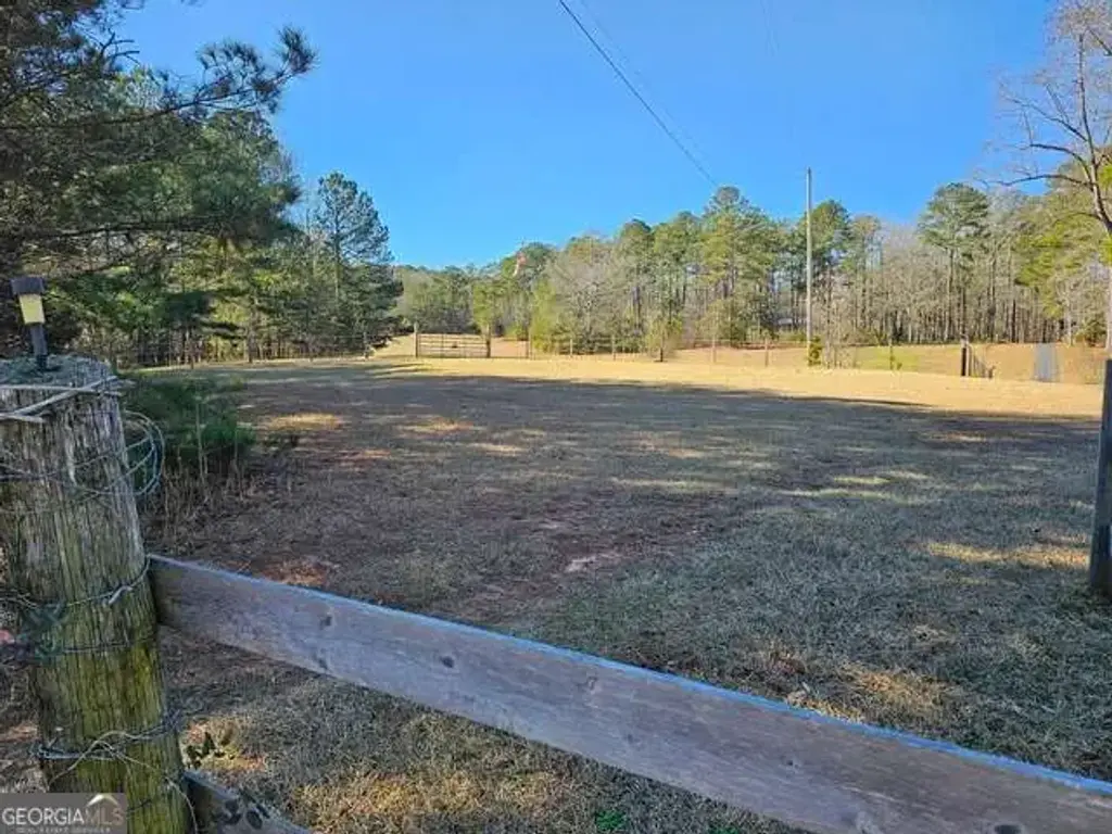 Daniel Road, Villa Rica
