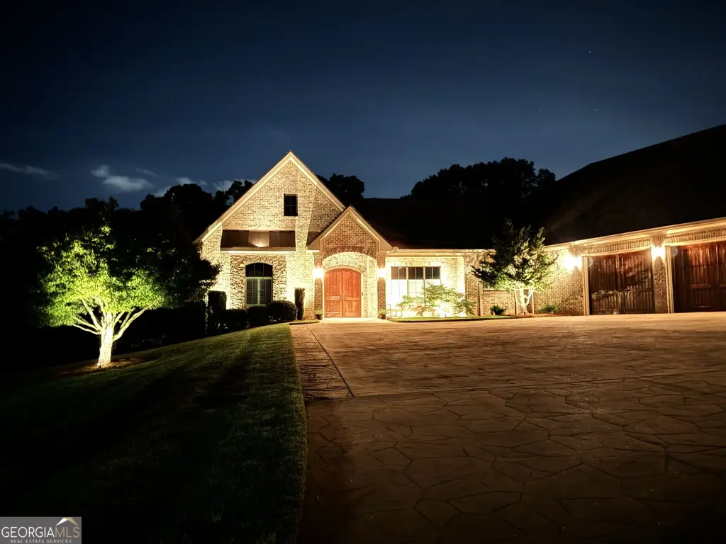 109 Carson Place, Carrollton