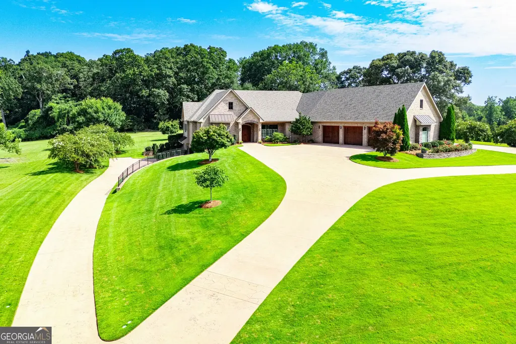 109 Carson Place, Carrollton