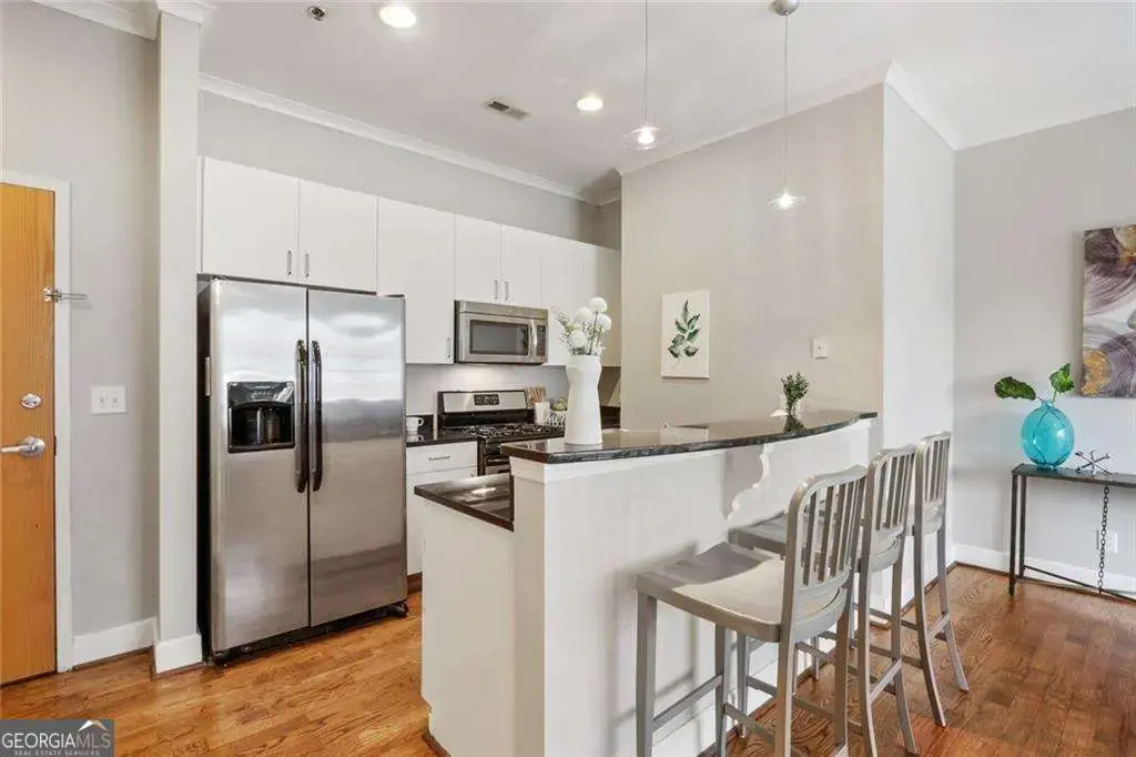 384 Ralph Mcgill Boulevard Ne 319, Atlanta