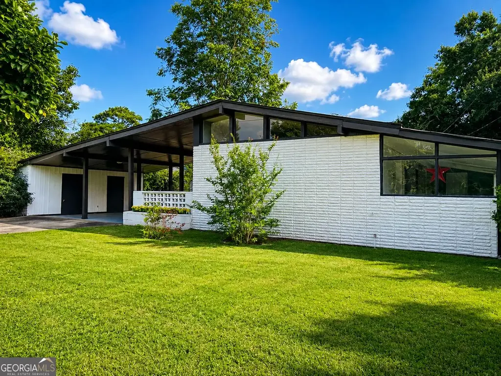 203 Pineview Drive, Warner Robins