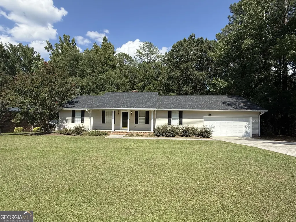 422 King Lane, Thomson