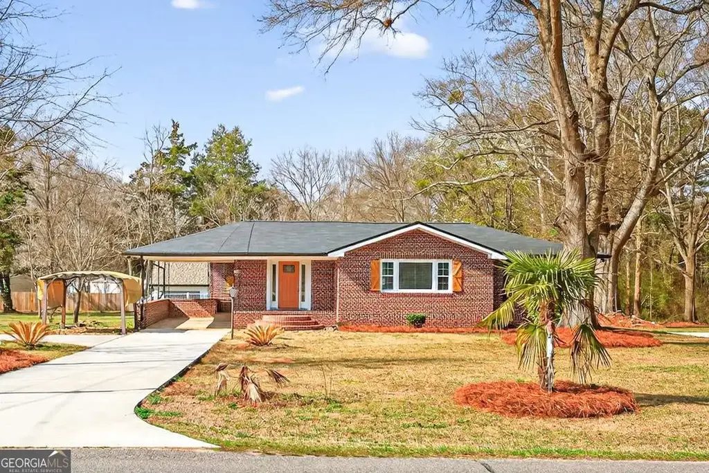 1180 Robert Hardeman Road, Winterville
