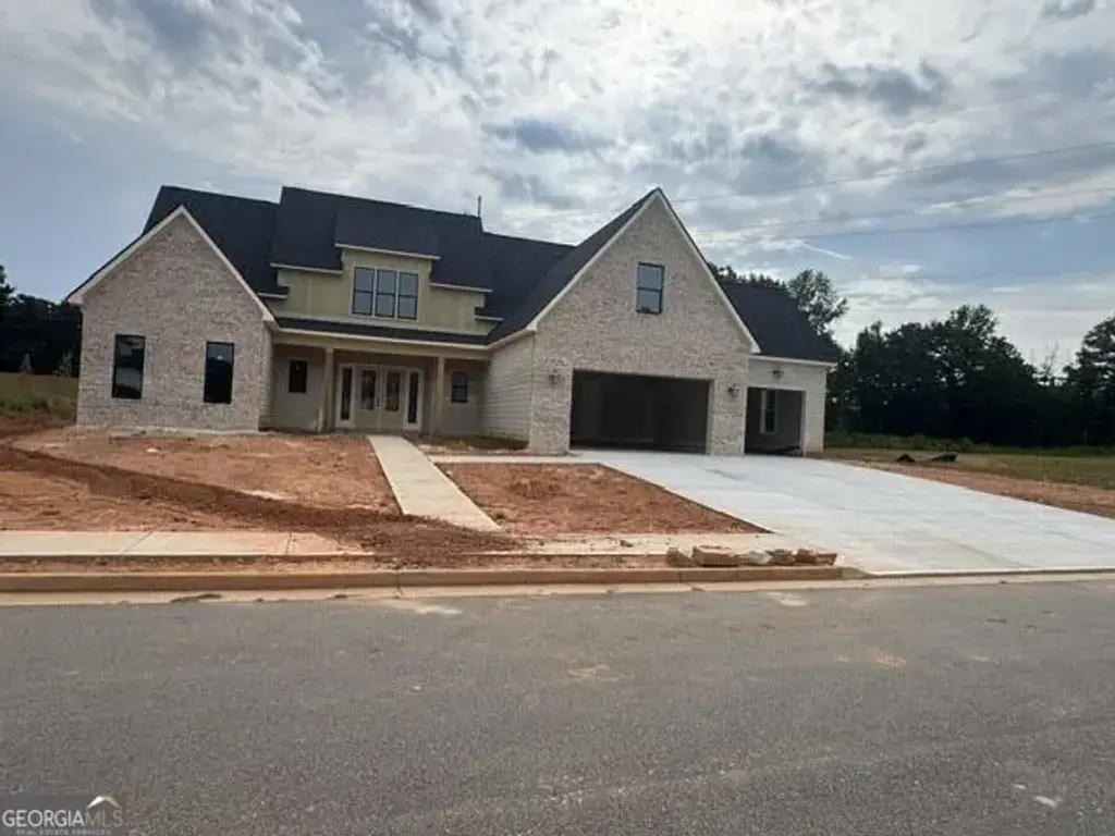 312 Ruffian Circle 51, Peachtree City