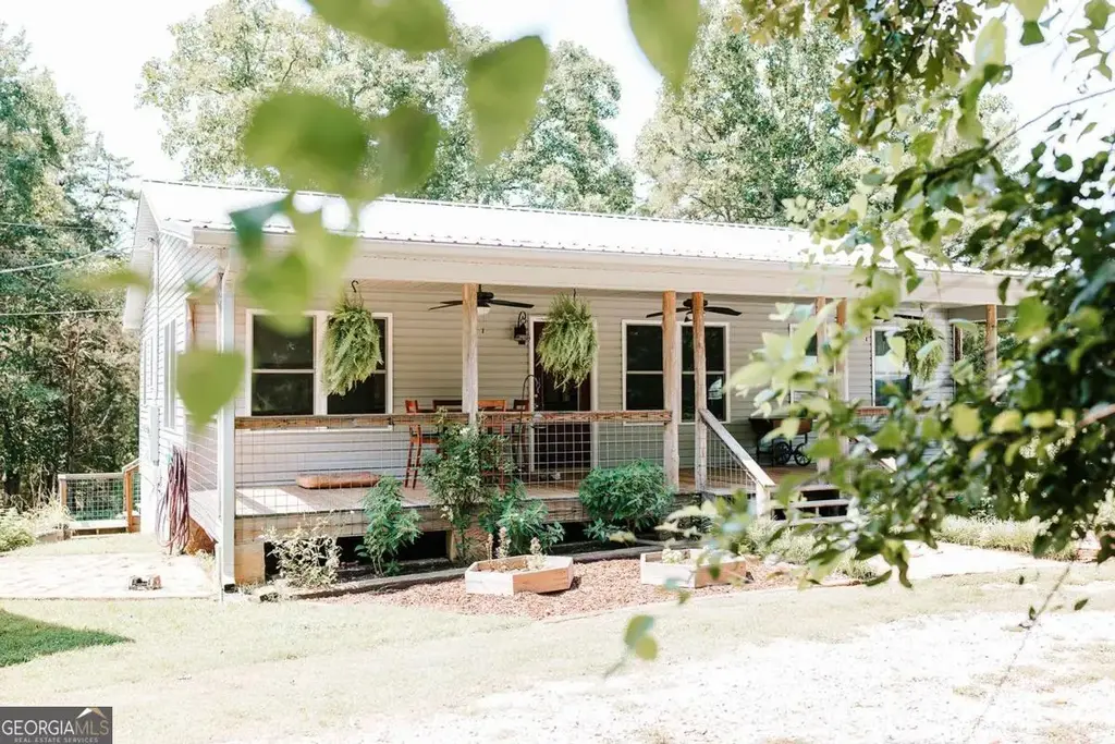 3288 King Hall Mill Road, Bowman